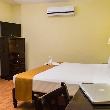 Hotel Madan Cardenas المظهر الخارجي الصورة