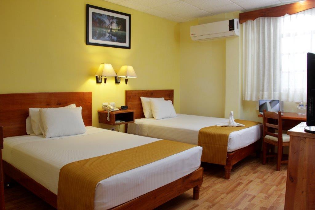 Hotel Madan Cardenas المظهر الخارجي الصورة